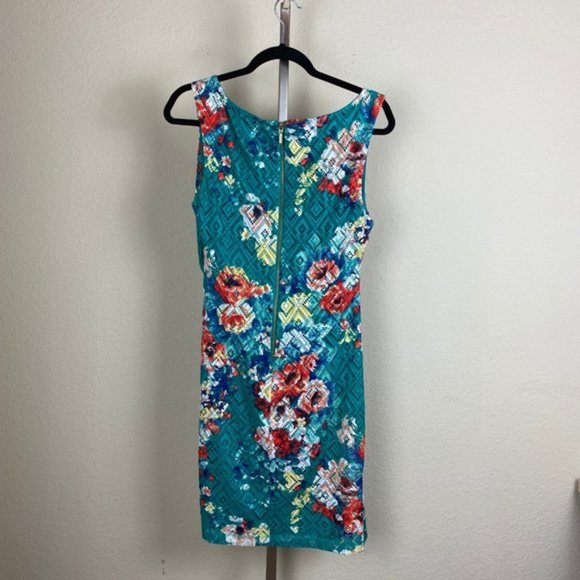 Bisou Bisou Knee Length Floral Sleeveless Dress - Picture 3 of 4